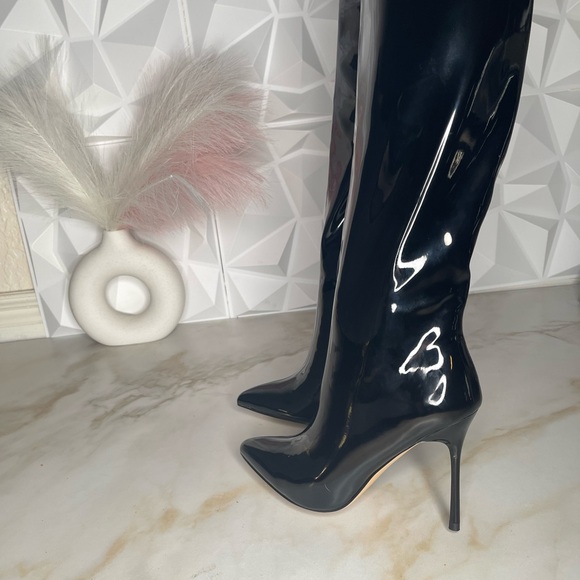 Black Stiletto Knee-High Boots - Picture 3 of 3